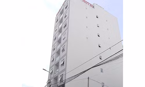 Khách sạn nơi xảy ra vụ việc.