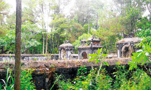 Hoang lanh khu mo dia thai giam voi cai chet khac nguoi