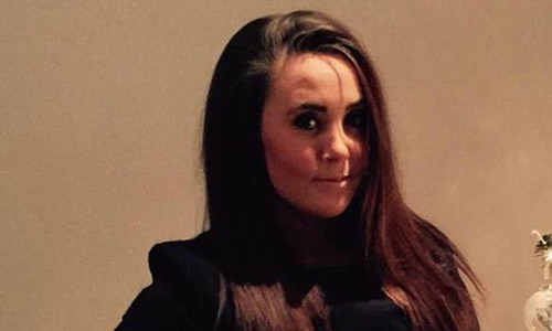 Hình ảnh Sydnie-Blu Macfarlane, 28 tuổi.