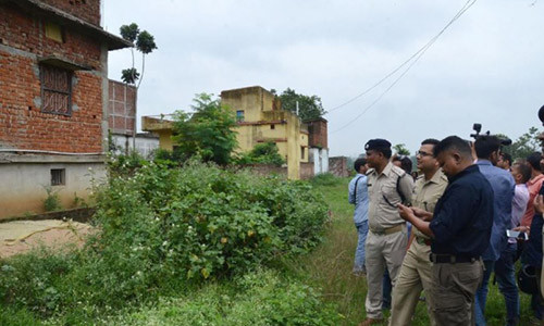 7 nguoi trong mot gia dinh chet bi an trong tu the treo co