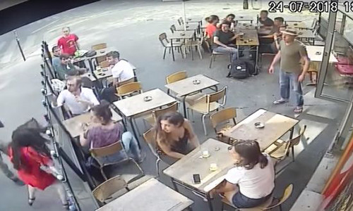 Quay roi tinh duc giua pho con ngang nhien tat nan nhan