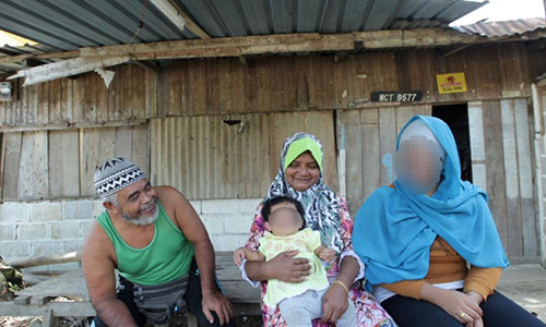 Be gai 15 tuoi hai long khi ket hon voi nguoi dan ong 44 tuoi