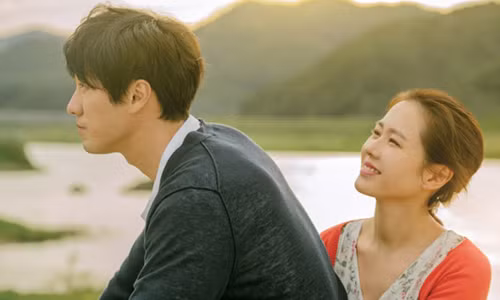 Chong tranh dat ten cho con gai, vo khoc nac khi biet su that phia sau