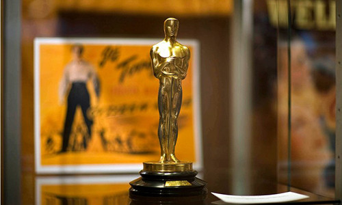 Giải Oscar cho Kịch bản xuất sắc nhất năm 1941 được trao cho Orson Welles với bộ phim "Citizen Kane" tại phiên đấu giá năm 2011. (Ảnh: Bloomberg)