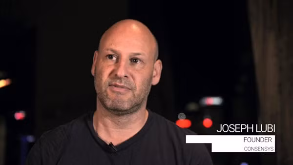 Joseph Lubin Lubin là đồng sáng lập nền tảng blockchain Ethereum. Ông cũng là người đã xây dựng nên ConSenSys với 600 nhân viên tại 28 quốc gia trên thế giới, chuyên hỗ trợ các công ty tiền ảo và tư vấn cho các tập đoàn lớn như Microsoft.