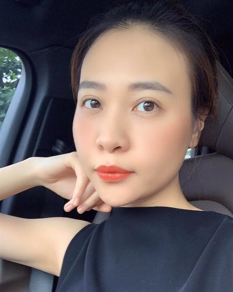 Đàm Thu Trang thú nhận là: "Đàm thắm thơm".