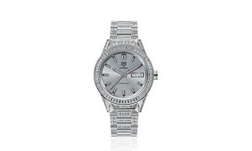 Đồng hồ thông minh TAG Heuer Connected Full Diamonds trị giá 4,4 tỷ đồng.