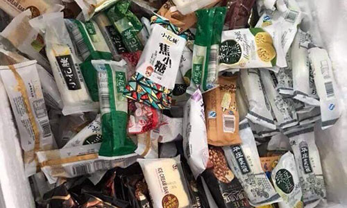 Kem nội địa Trung Quốc được rao bán khắp trên mạng xã hội.