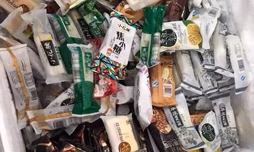 Kem nội địa Trung Quốc được rao bán khắp trên mạng xã hội.