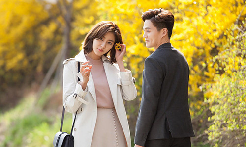 Hãy khen chồng để anh ấy cảm thấy tầm quan trọng của bản thân - Ảnh minh họa: Internet