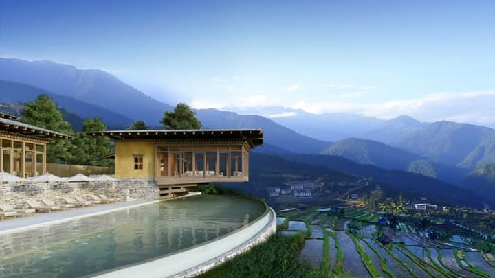 Six Senses Bhutan (Trung Quốc) khai trương tháng 8 năm nay không chỉ là một khách sạn 82 dãy phòng mà còn có thêm 5 căn biệt thự riêng biệt được xây dựng trên các vùng núi hùng vĩ của Hymalaya.