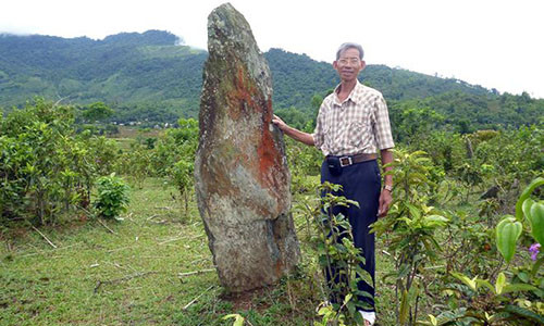 Toàn cảnh khu mộ đá cổ.