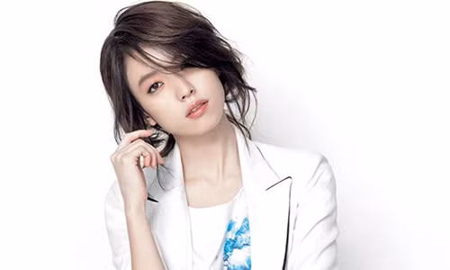 Tuổi Thìn nên biết cách chưng diện để hóa giải tình duyên lận đận - Ảnh minh họa: Internet