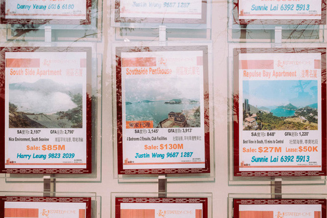 Theo Bruce Li, quản lý của Asia Pacific Properties, trong khi một ngôi nhà sang trọng ở Hong Kong có giá trị trung bình khoảng 4,9 triệu USD (~111 tỷ đồng), các ngôi nhà trong thành phố bắt đầu ở mức 40 triệu USD (~908 tỷ đồng) và có thể lên tới trên 100 triệu USD (~2.270 tỷ đồng). Ảnh: BI.