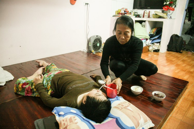 Tan bi kich cua co gai ‘vang’ Karatedo Viet Nam sau tai nan khung khiep