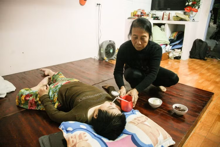 Tan bi kich cua co gai ‘vang’ Karatedo Viet Nam sau tai nan khung khiep