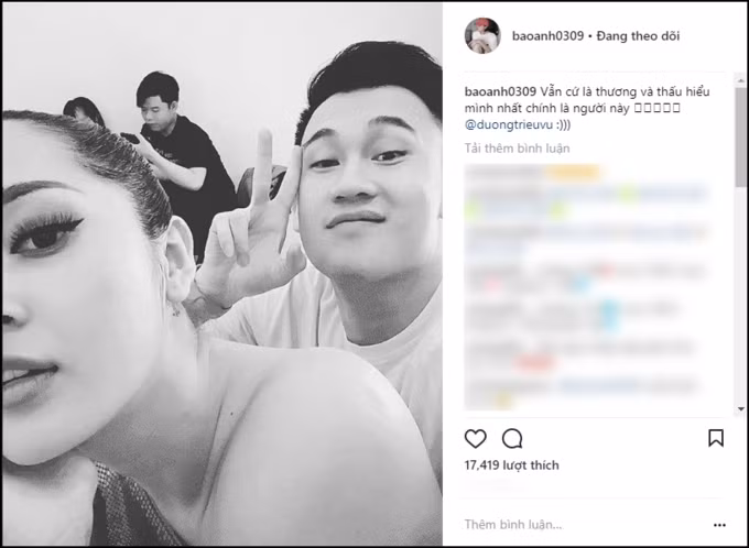 Những ngày vừa qua, Bảo Anh vướng tin đồn hẹn hò với thủ môn Bùi Tiến Dũng gây xôn xao trong cộng đồng mạng. Tuy nhiên, nữ ca sĩ Bảo Anh vẫn một mực giữ im lặng giữa những hoài nghi của người hâm mộ. Mới đây trên trang cá nhân, Bảo Anh bất ngờ tiết lộ người đàn ông mà cô cho là người yêu thương và thấu hiểu mình nhất chính là ca sĩ Dương Triệu Vũ.