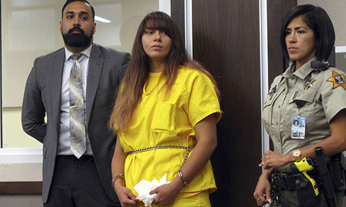 Lai xe gay tai nan, chi van mai me livestream canh em gai hap hoi