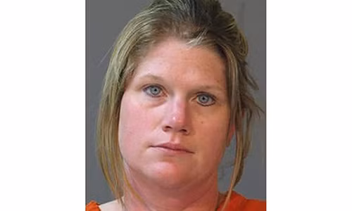 Chân dung cô giáo Sommer Odom.