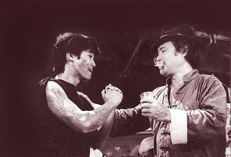 Ly Hung khau 9 mui, bi cha danh te tua khi dong vai tuong cuop