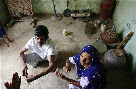 Người thân của Jasbir Singh đau buồn trước cái chết của con trai, con dâu và đứa cháu chưa kịp chào đời của mình.