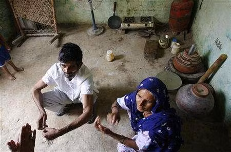 Người thân của Jasbir Singh đau buồn trước cái chết của con trai, con dâu và đứa cháu chưa kịp chào đời của mình.