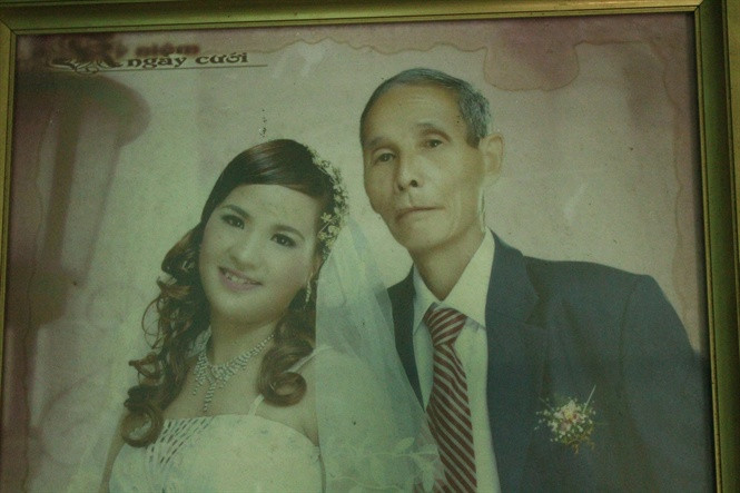 Chuyen tinh 'ong dong nat' va co vo kem 43 tuoi