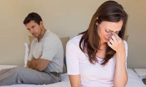 Hoc cach thuong chong khi bi chong xu te