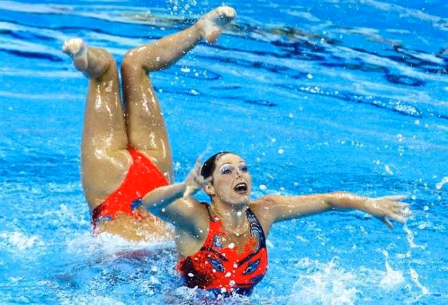 Người gì mà "dài" kinh vậy ta?