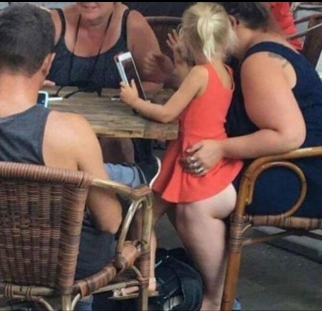 Được cái "đen tối" là nhanh thôi mấy thím.