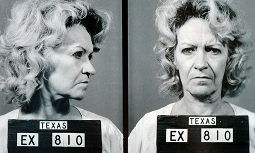 Bi mat duoi day gieng trong san nha goa phu 5 doi chong