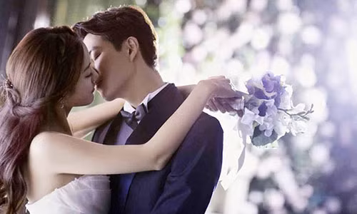 Trung thực và thẳng thắn là những tính cách nổi trội của các nàng tuổi Tuất.