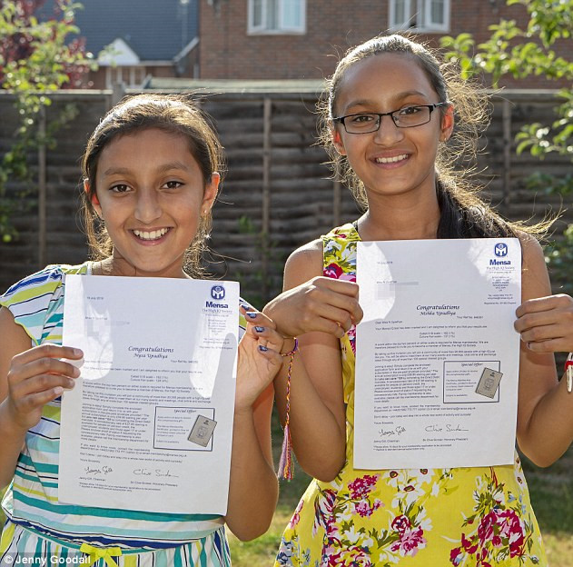 Cap song sinh 11 tuoi cung co IQ 162 cao hon Einstein