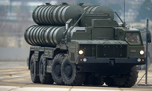 Tổng thống Nga Vladimir Putin khẳng xuất khẩu vũ khí không mang lại nhiều ngoại tệ cho nước Nga bằng nông nghiệp. (Ảnh: Sputnik)