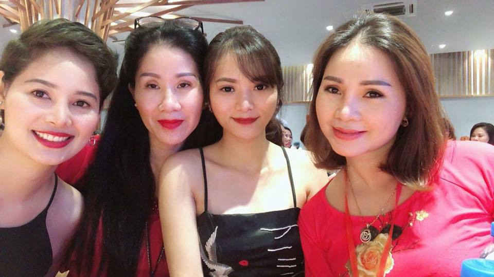 Nang dau ke chuyen me chong 42 tuoi vua tre dep, vua xi tin-Hinh-2