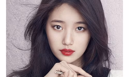 Đôi môi đỏ hồng hào là dấu hiệu cho thấy bạn có khả năng sinh quý tử.