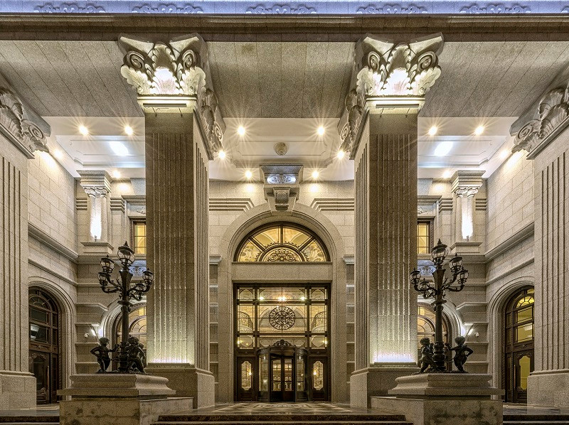 Tan Hoang Minh rot hang ngan ti dong cho nhung vat lieu xa xi