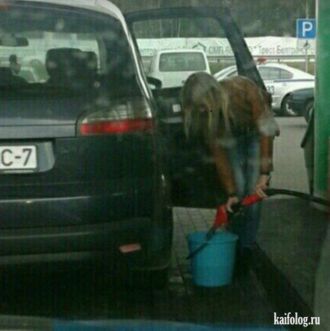 Đầy xô này là đủ chạy mấy ngày rồi đấy.