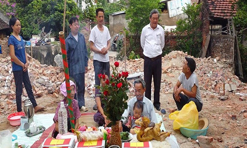 Muon tuoi lam nha co phai chiu xui xeo hay khong?