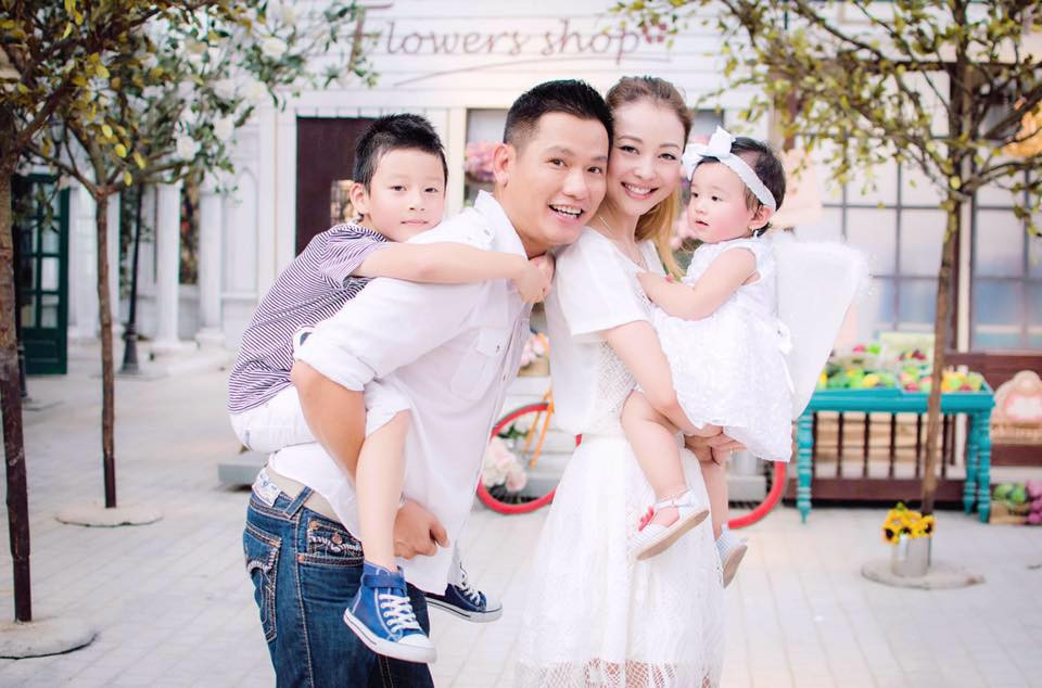 Hoa hậu Jennifer Phạm khen ông xã đại gia: "Có chồng tâm lý thích lắm".