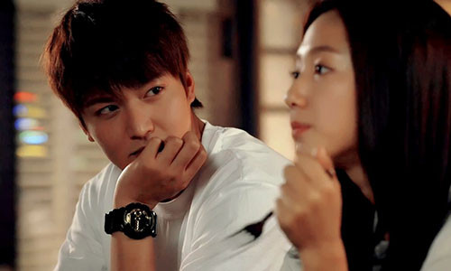 Biết anh ngoại tình nhưng chị vẫn chấp nhận bỏ qua - Ảnh minh họa: Internet