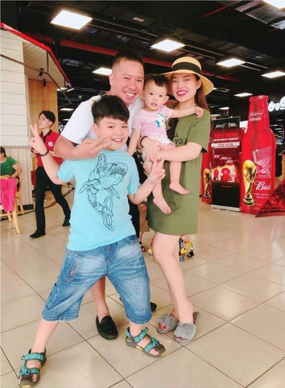 Giang Hong Ngoc vuong nghi van bau bi sau khi ra mat ban trai-Hinh-4