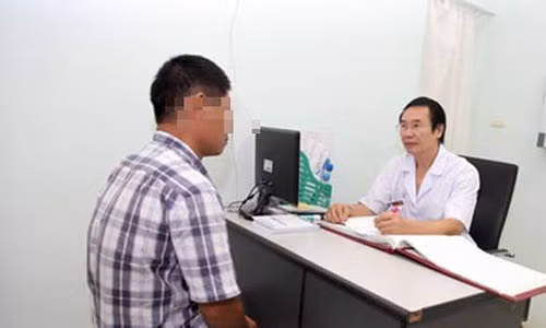 Gia dinh luc duc vi cu ong 80 tuoi van thich 