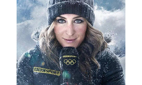 Nhiệt độ quá thấp khiến khuôn mặt của nữ phóng viên bị "đóng băng".