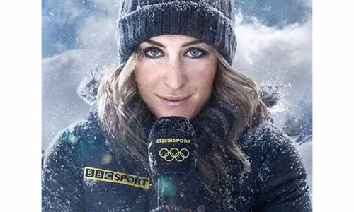 Nhiệt độ quá thấp khiến khuôn mặt của nữ phóng viên bị "đóng băng".