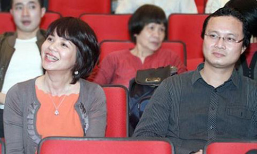 Vợ chồng MC Diễm Quỳnh.