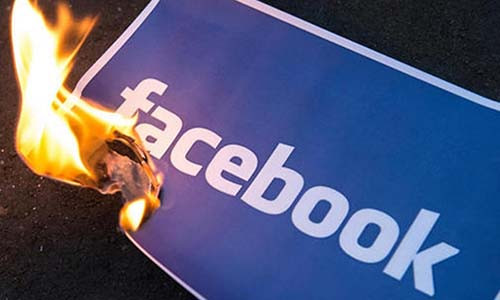 Dùng Facebook, người dùng phải đánh đổi thông tin riêng tư.