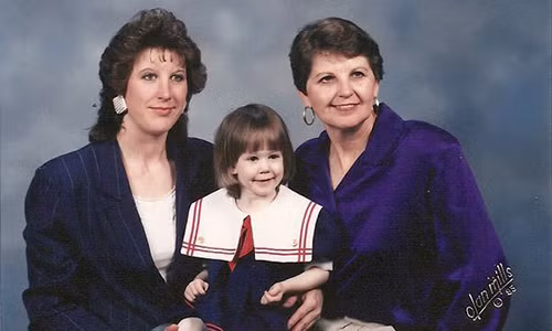 Thac si sat hai cap dong tinh nu lay tien bao gai goi