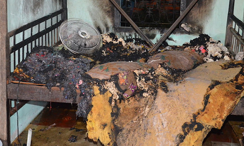 Hiện trường vụ phóng hoả. Ảnh: C.A.