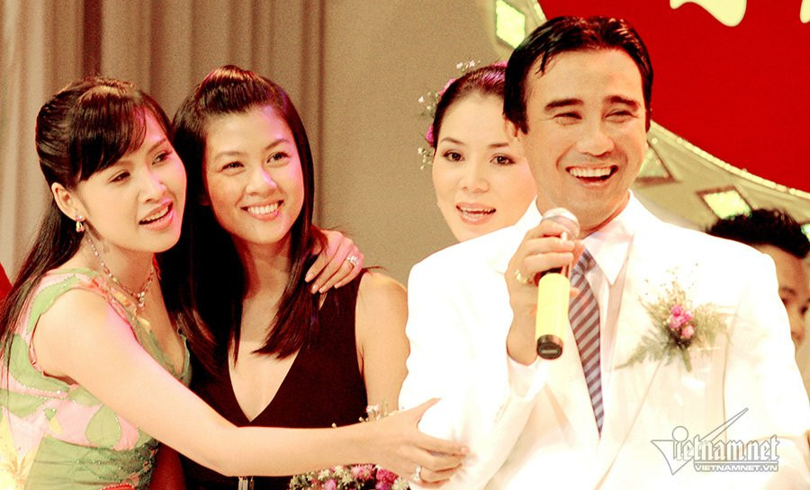 Hau truong doc la trong dam cuoi Quyen Linh, Tang Thanh Ha